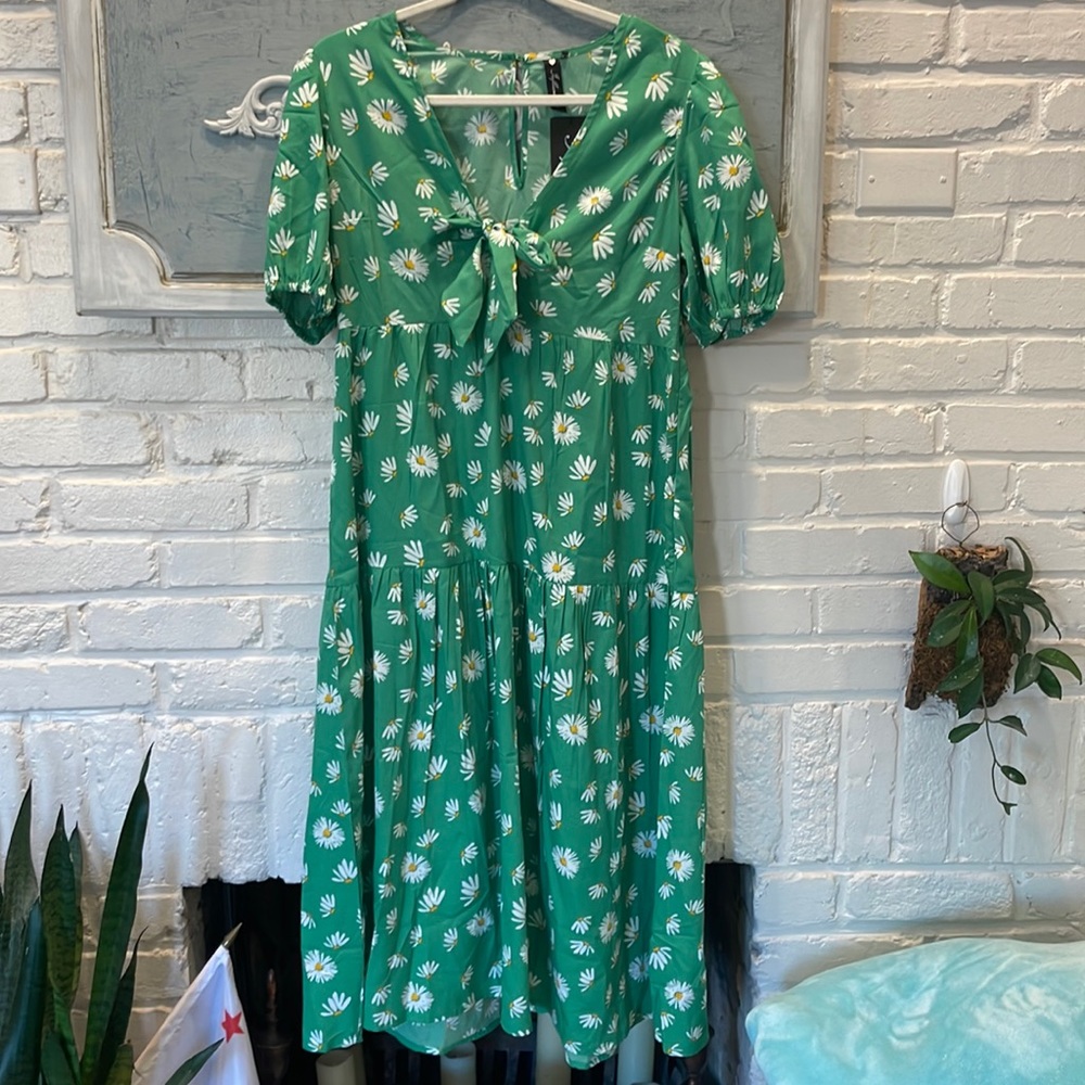 New DLSB Green Floral Print Midi Dress (Size 8 US, 12UK)
